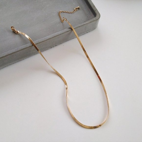 Snake Chain Necklace Choker - Picture 6 of 12